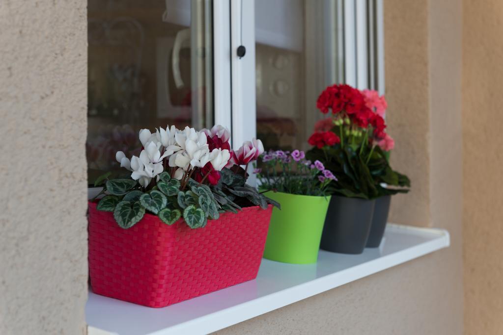 Room&Studio Apartment Just Enjoy Split Exteriör bild