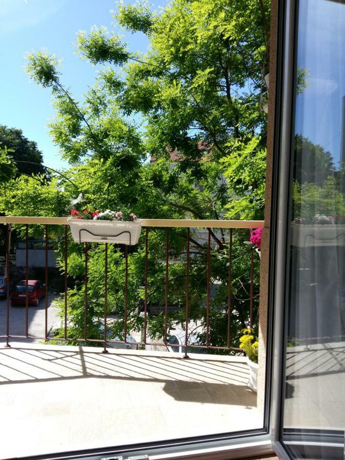 Room&Studio Apartment Just Enjoy Split Exteriör bild
